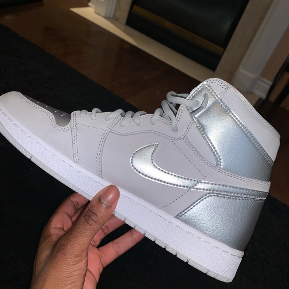 Jordan 1 Retro High Co Japan Neutral Grey (2020) - Picture 2 of 7